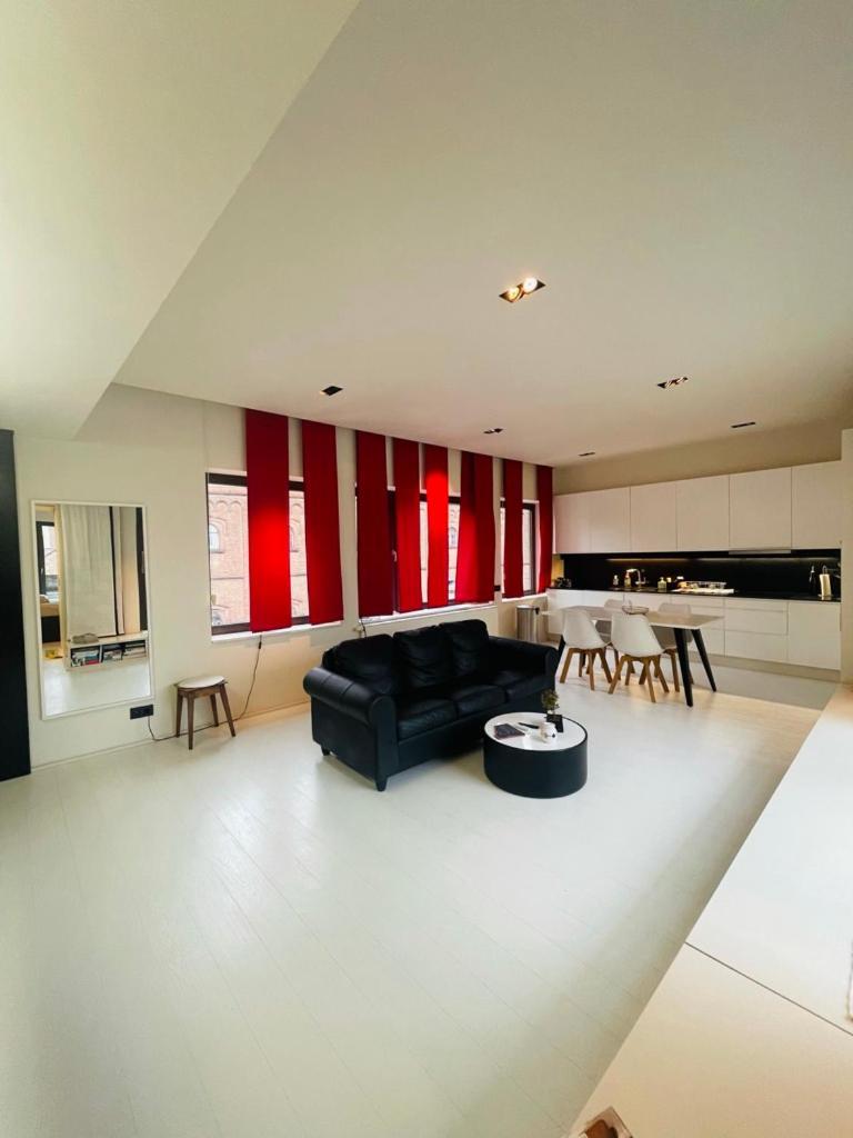 Down Town Penthouse With Private Parking Apartment Brussels Ngoại thất bức ảnh